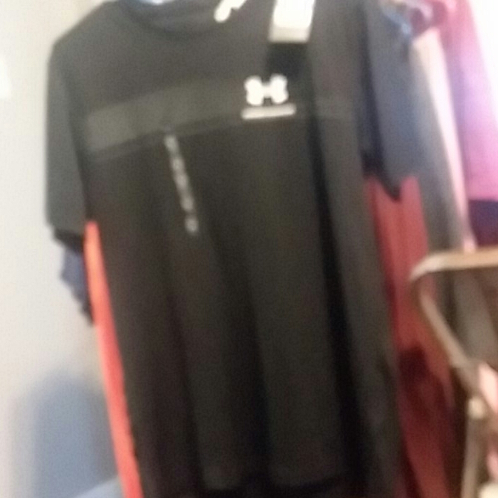 Under armor t-shirt